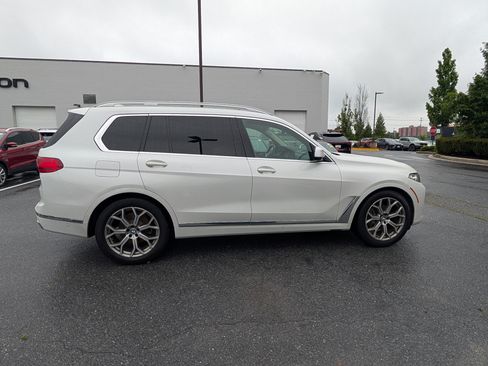Used 2020 BMW X7 xDrive40i w/ Premium Package AWD/4WD image 2