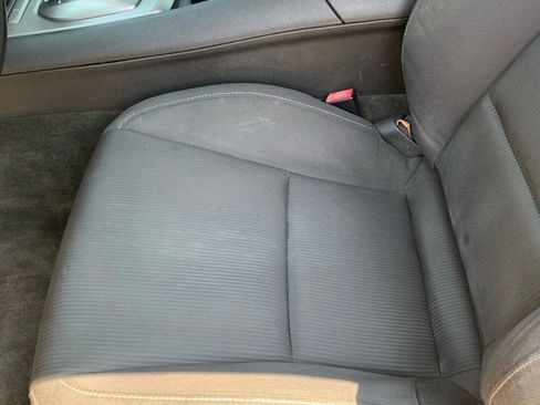 Used 2014 Chevrolet Camaro LT image 10