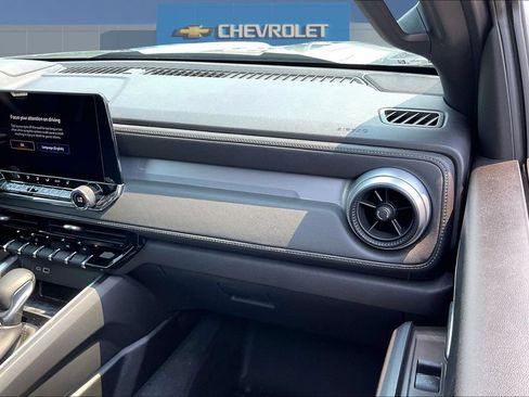 Used 2025 Chevrolet Colorado LT w/ Advanced Trailering Package RWD image 27