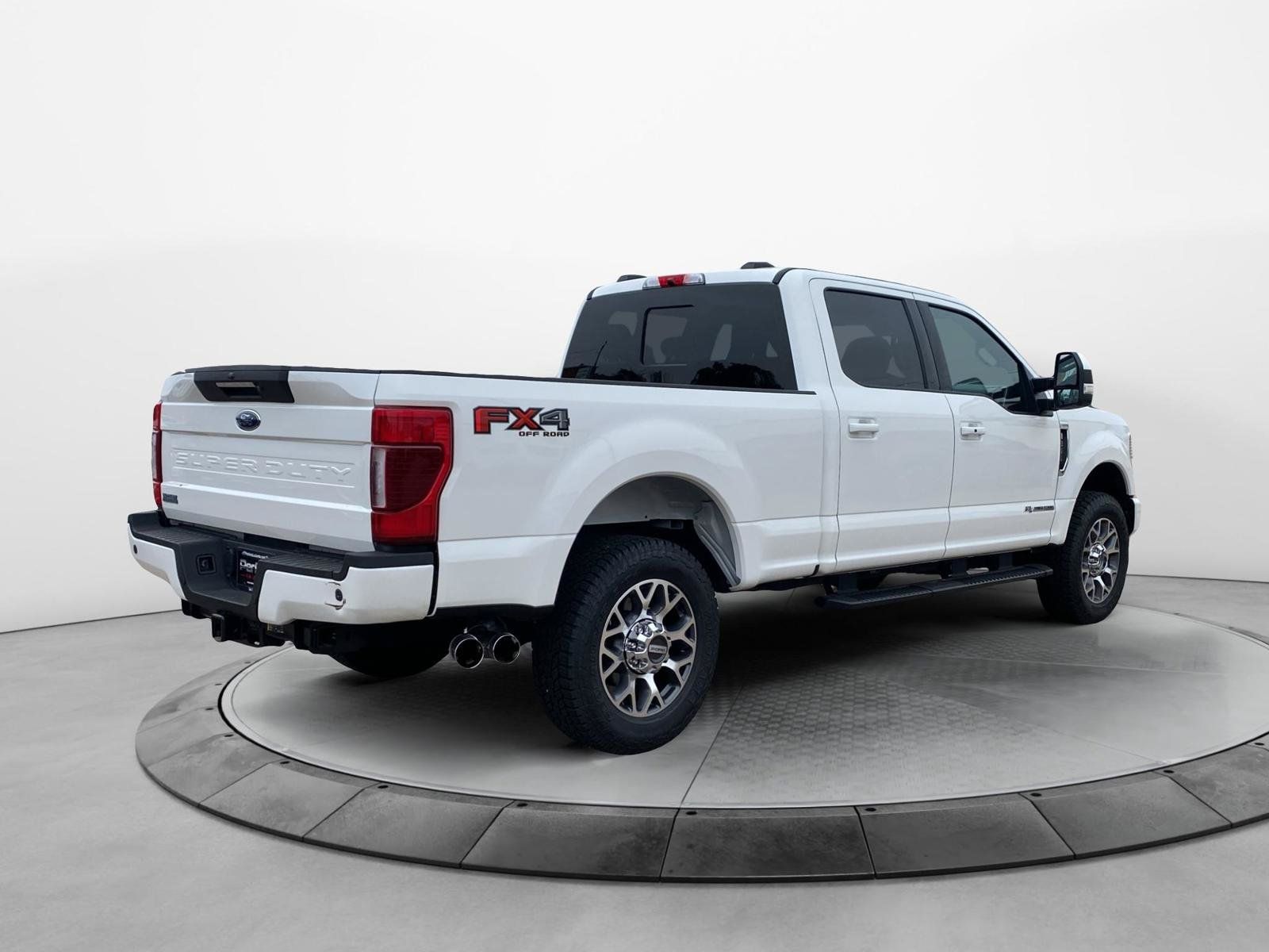 Used 2022 Ford F350 Lariat w/ Lariat Ultimate Package AWD/4WD image 5