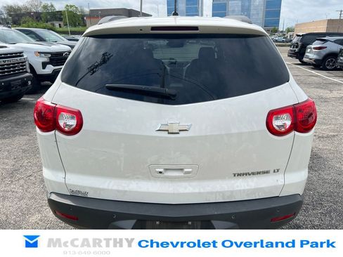 Used 2012 Chevrolet Traverse LT image 4