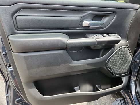 New 2026 RAM 1500 Express AWD/4WD image 10