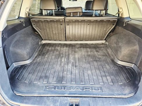 Used 2013 Subaru Outback 2.5i Limited image 18