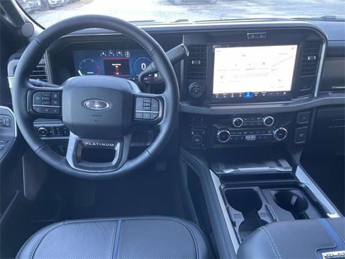 New 2026 Ford F450 Platinum image 4