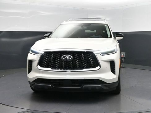Used 2023 INFINITI QX60 Sensory w/ Vision Package AWD/4WD image 10