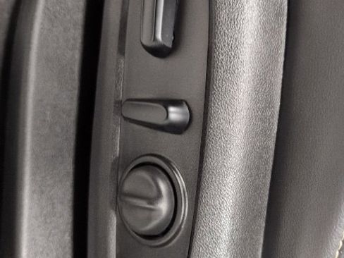 Certified 2021 GMC Acadia Denali w/ GMC Pro Grade Package image 13