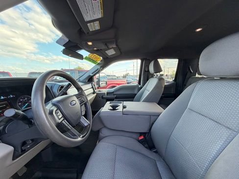 Used 2022 Ford F350 XLT w/ XLT Premium Package AWD/4WD image 21