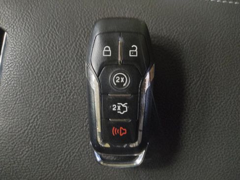 Used 2015 Lincoln MKZ w/ Equipment Group 102A Reserve FWD image 32