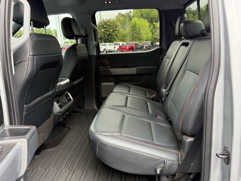 Used 2022 Ford F150 Lariat image 15