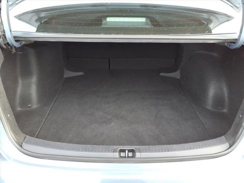 Used 2024 Toyota Corolla SE image 8