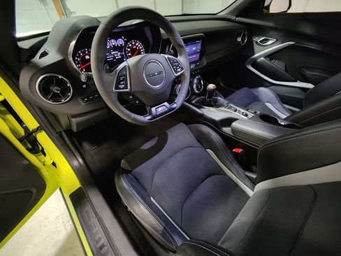 Used 2021 Chevrolet Camaro SS image 22
