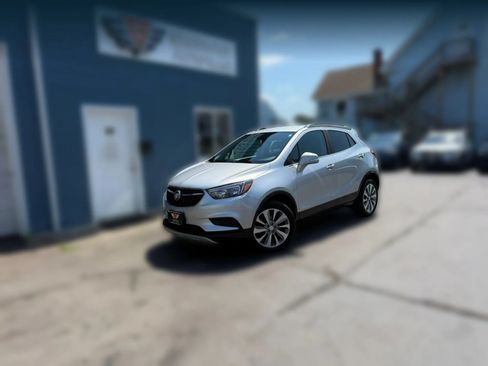 Used 2019 Buick Encore Preferred AWD/4WD image 1