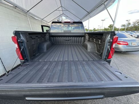 Used 2021 Chevrolet Silverado 1500 RST AWD/4WD image 33