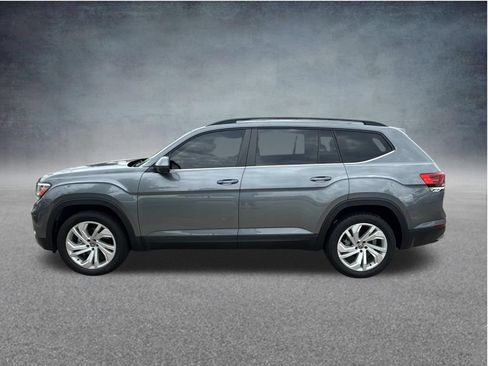 Used 2022 Volkswagen Atlas SE w/ Panoramic Sunroof Package FWD image 6
