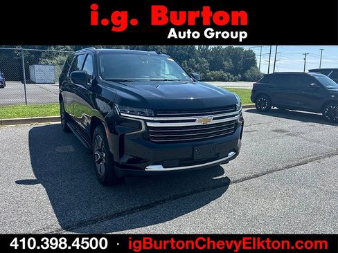 Used 2021 Chevrolet Suburban LT w/ Rear Media and Nav Package AWD/4WD image 1