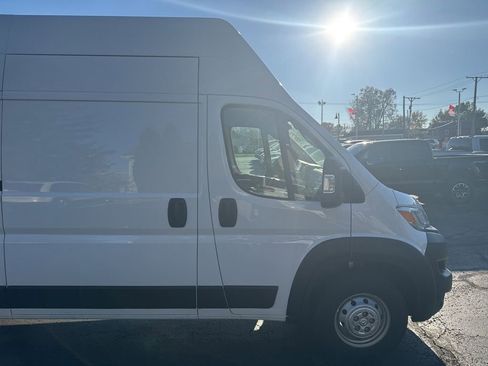 Used 2023 RAM ProMaster 3500 image 11