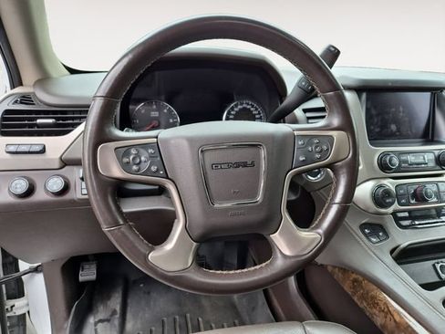 Used 2015 GMC Yukon XL Denali AWD/4WD image 13