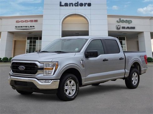 Used 2022 Ford F150 XLT w/ Trailer Tow Package image 1