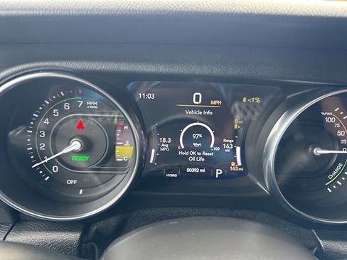 Used 2021 Jeep Wrangler Unlimited Sahara w/ Cold Weather Group AWD/4WD image 24
