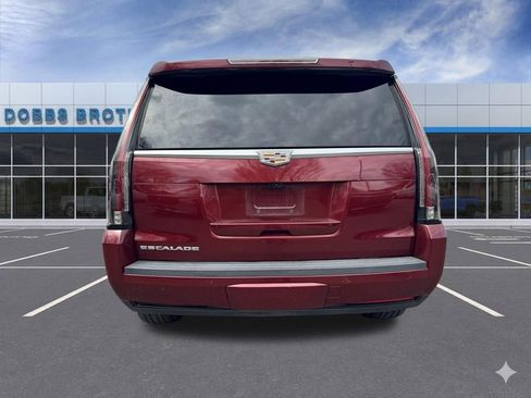 Used 2018 Cadillac Escalade Premium Luxury image 6
