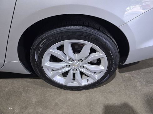 Used 2016 Chevrolet Impala LT w/ Convenience Package FWD image 21