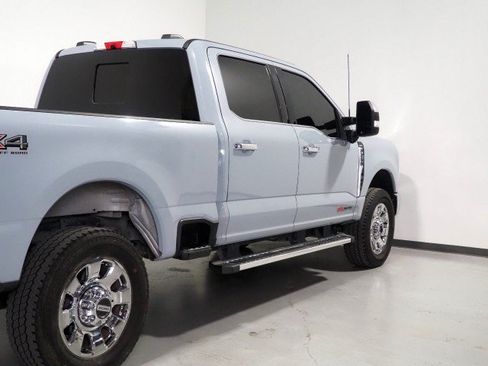Used 2024 Ford F250 4x4 Crew Cab Lariat w/ FX4 Pkg w/ Chrome Package image 62