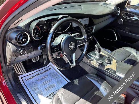Used 2018 Alfa Romeo Giulia Ti w/ Quick Order Package 22X Lusso AWD/4WD image 12