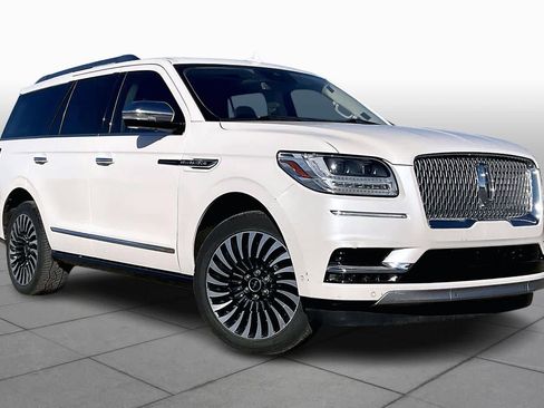 Used 2019 Lincoln Navigator Black Label image 2