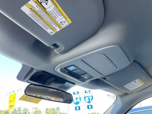 Used 2023 Ford F150 XLT image 18