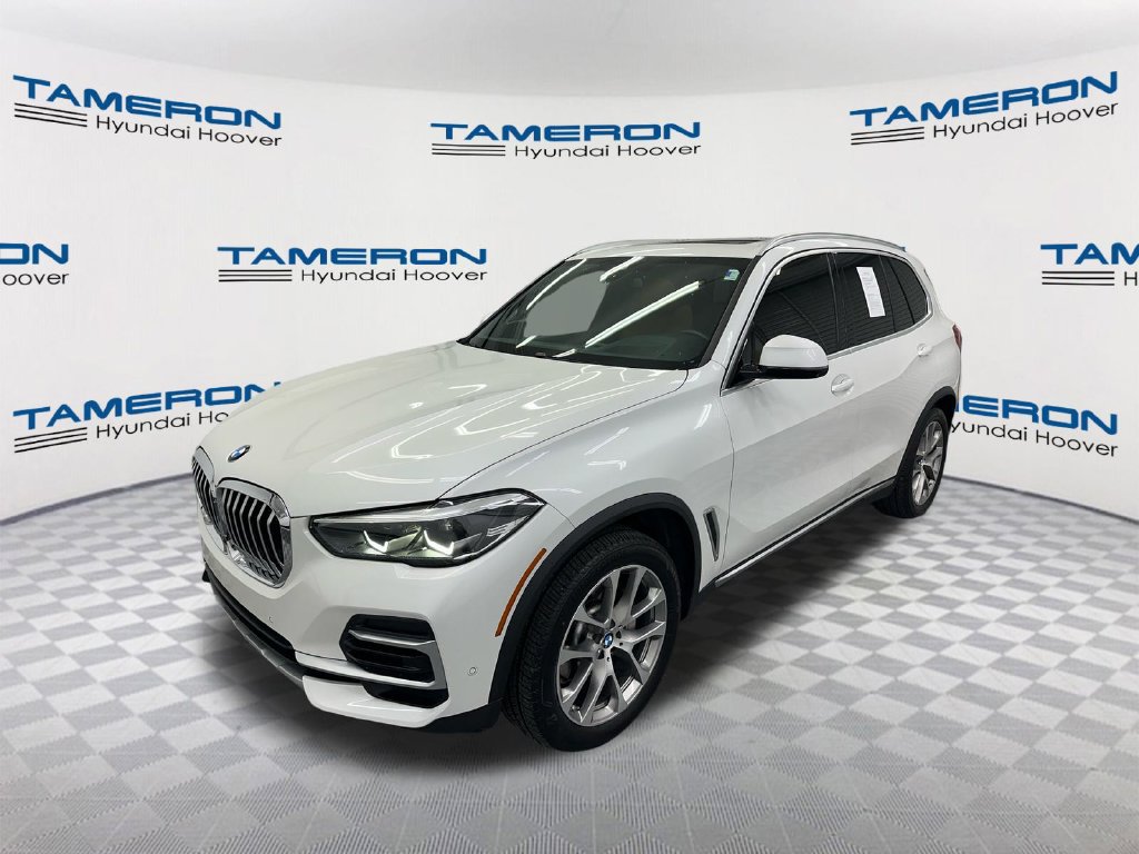 Used 2022 BMW X5 sDrive40i w/ Premium Package RWD image 1