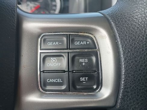 Used 2024 RAM 1500 Classic SLT AWD/4WD image 18