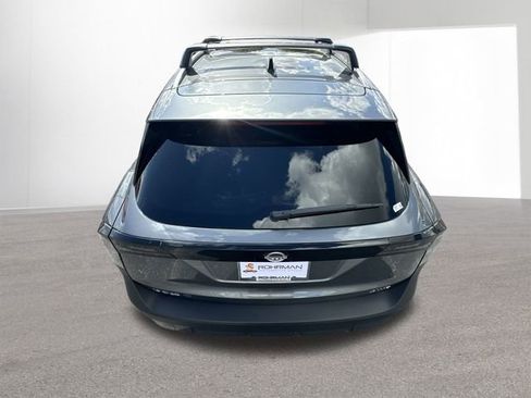 New 2026 Nissan Kicks SV w/ SV Premium Package image 30