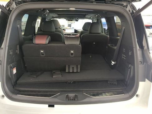 Used 2026 INFINITI QX80 Autograph w/ Premium Cargo Package AWD/4WD image 28