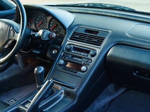 Used 1999 Acura NSX T RWD image 88