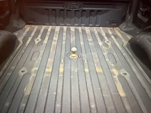 Used 2021 Ford F250 XLT w/ XLT Premium Package image 11