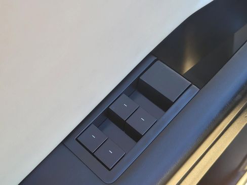 Used 2024 Tesla Cybertruck Cyberbeast image 22