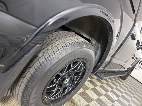 Used 2018 Ford F150 XLT w/ Equipment Group 302A Luxury image 31