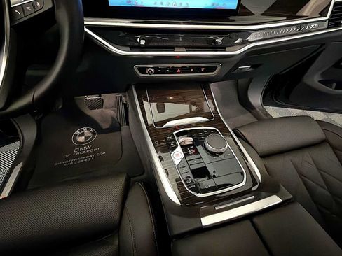 Used 2024 BMW X5 xDrive40i w/ Premium Package AWD/4WD image 18