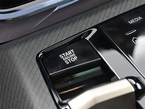 New 2025 BMW X3 xDrive30i w/ Premium Package image 7