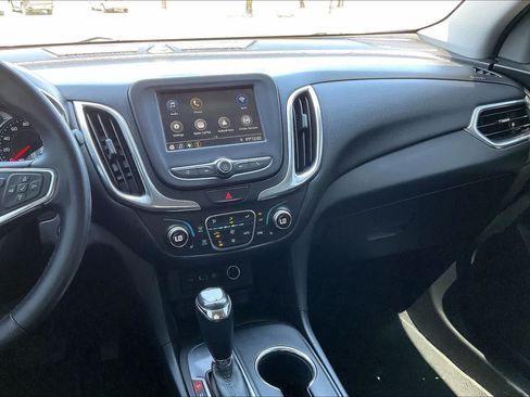 Used 2019 Chevrolet Equinox LT FWD image 14