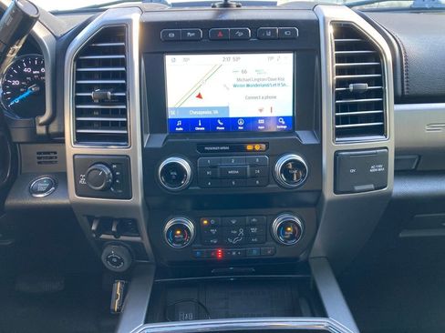Used 2020 Ford F350 Platinum w/ FX4 Off-Road Package image 19