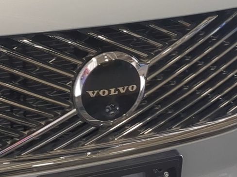Used 2026 Volvo XC90 B5 Plus w/ Protection Package AWD/4WD image 14