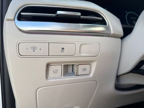 Used 2025 Hyundai Palisade Calligraphy FWD image 26