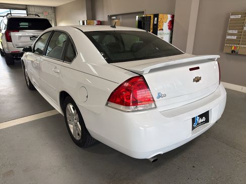 Used 2014 Chevrolet Impala LT w/ LT Sunroof Package FWD image 7