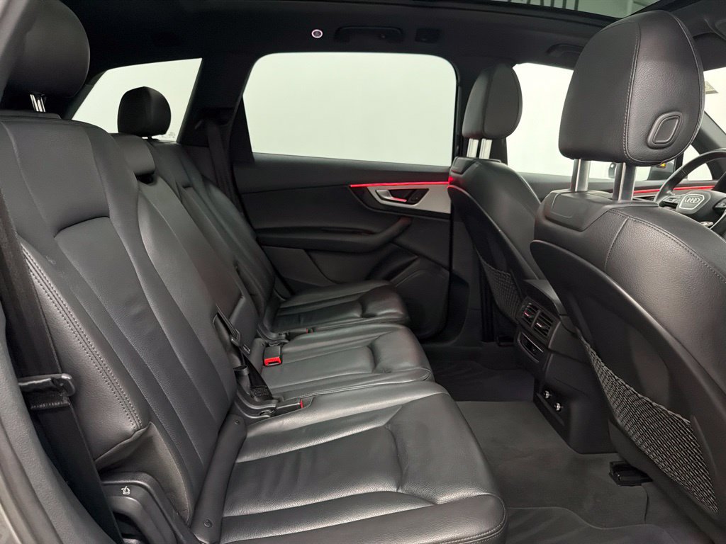 Used 2019 Audi Q7 2.0T Premium w/ Convenience Package AWD/4WD image 30