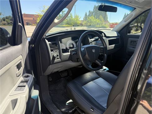Used 2011 Dodge Dakota Big Horn AWD/4WD image 9