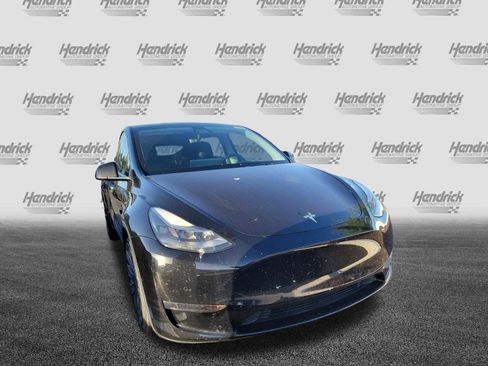 Used 2021 Tesla Model Y Performance image 2