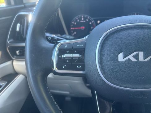 Used 2023 Kia Sorento S w/ Panoramic Sunroof Package image 22