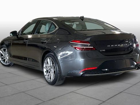 Used 2022 Genesis G70 2.0T image 12