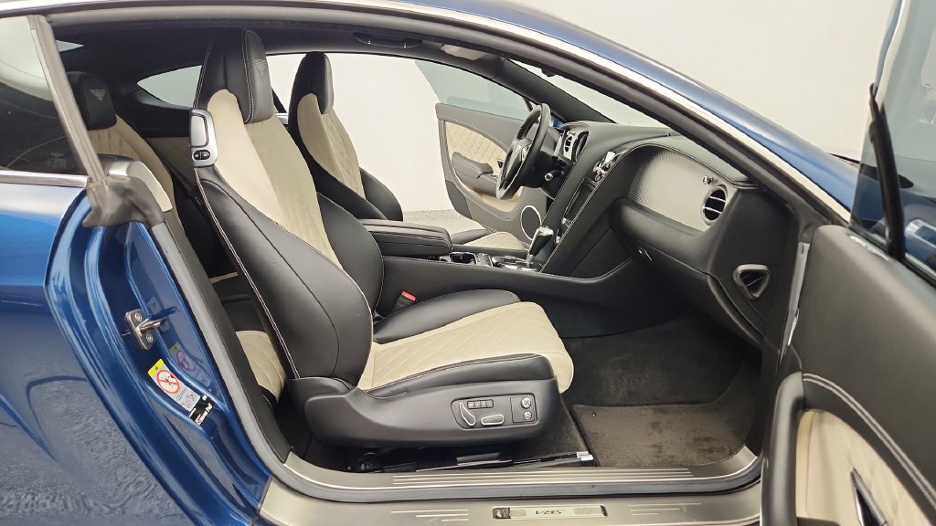 Used 2016 Bentley Continental GT V8 S AWD/4WD image 46